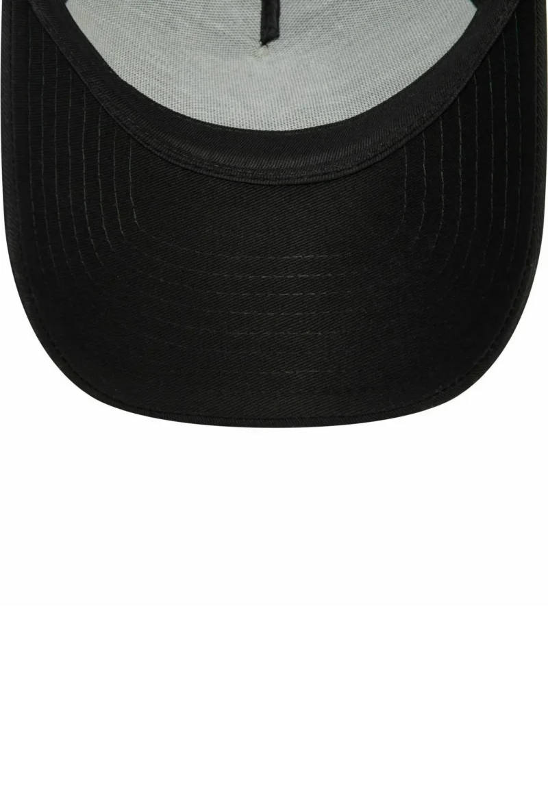 2e2b5cb63210f2f4f786b93288de6c68